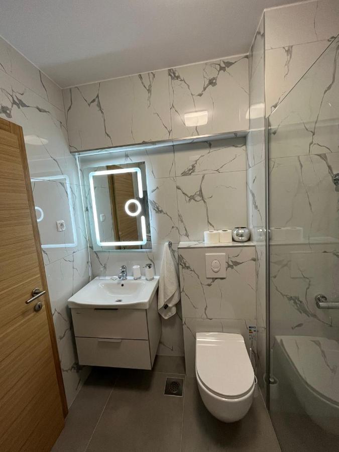 מאקרסקה Apartman King מראה חיצוני תמונה